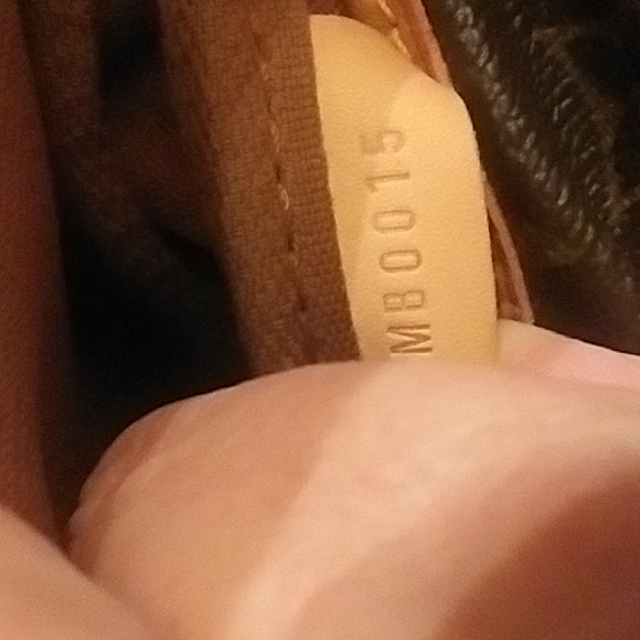 Authentic louis vuitton bag - Picture 11 of 16